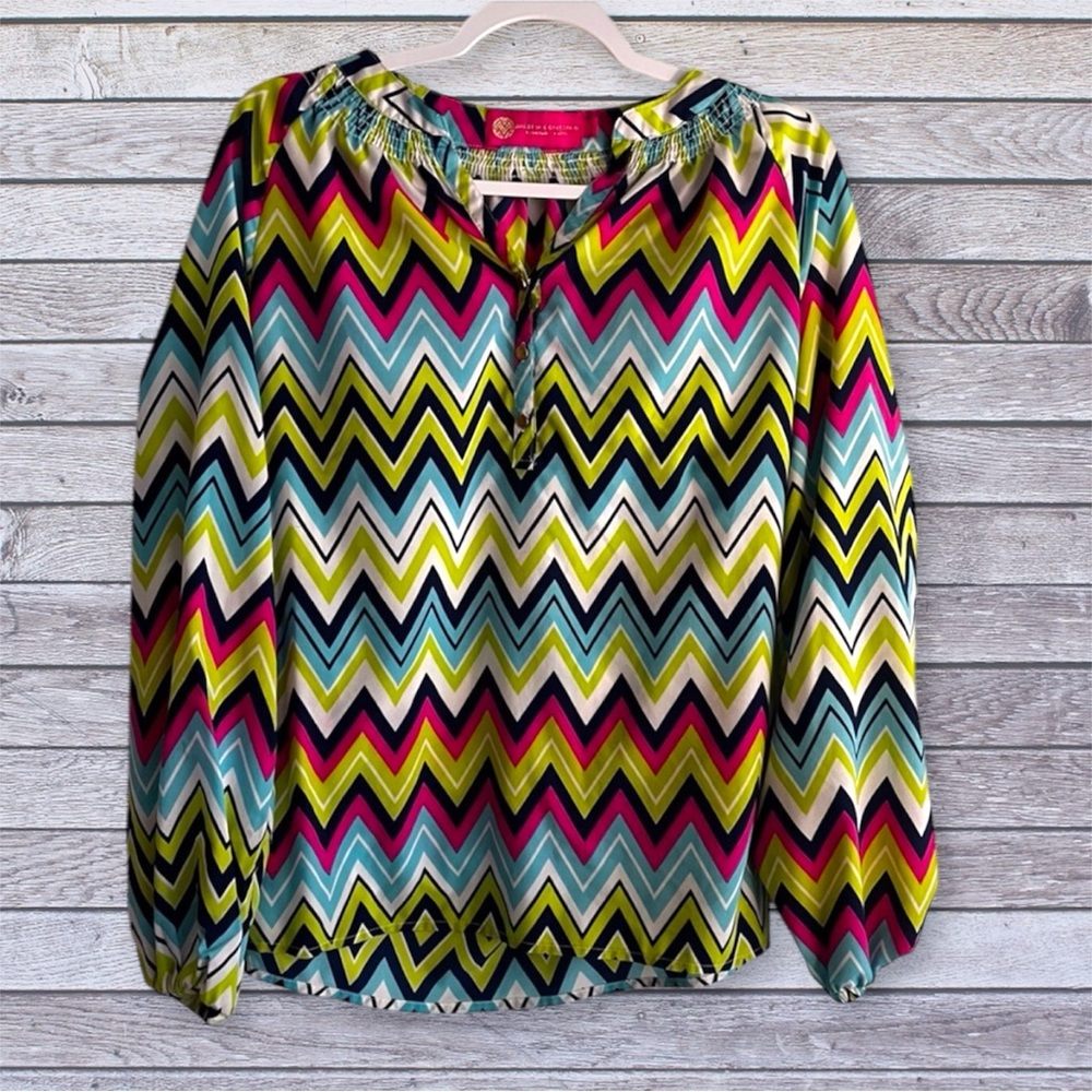 Macbeth Collection long sleeve striped top large